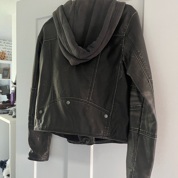 We The Free faux leather with sweatshirt hood - Picture 5 of 5